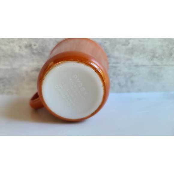 Vintage Pyrex Cup Mug Autumn Harvest Burnt Orange Rust D Handle MW Safe - Picture 6 of 10
